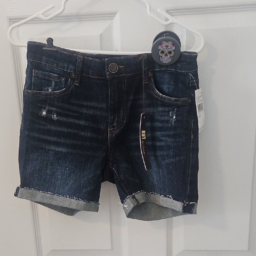 Kut from the Kloth Katy Boyfriend Shorts in Dark Blue